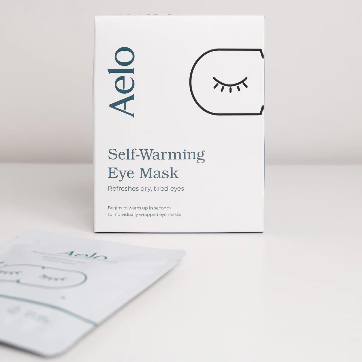 Aelo Self heating eye mask